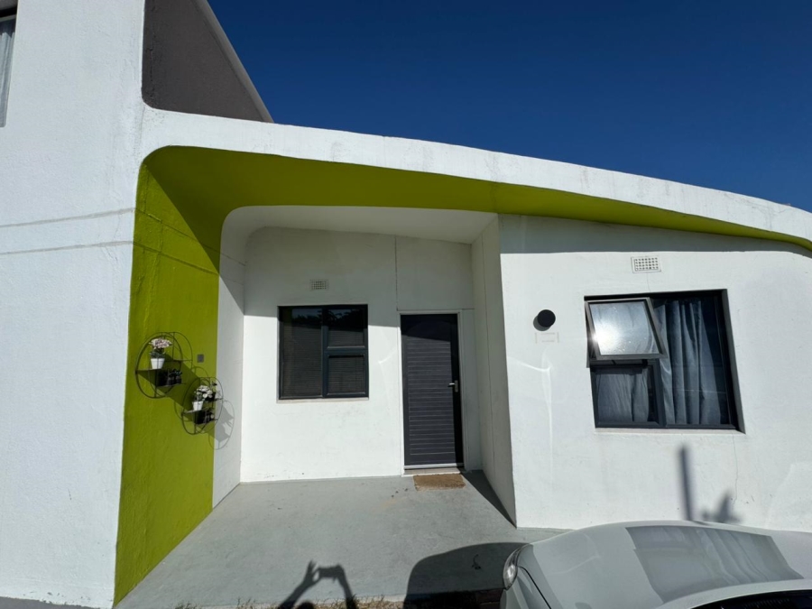 2 Bedroom Property for Sale in The Connifers Western Cape